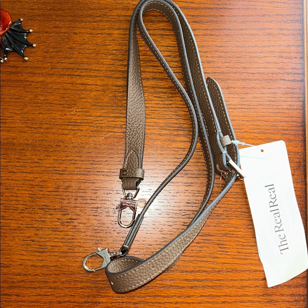 Moynat beautiful leather Crossbody/shoulder strap - Picture 2 of 8